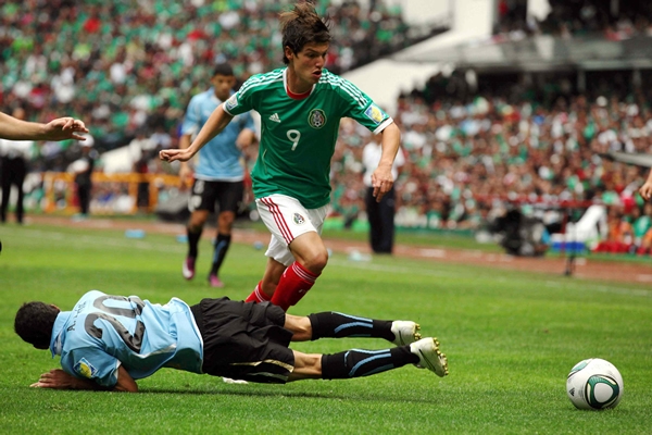 fierro-cerca-de-hacer-otro-gol-0