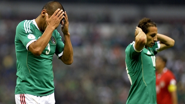 salcido-guardado-mexico-costa-rica_624x351